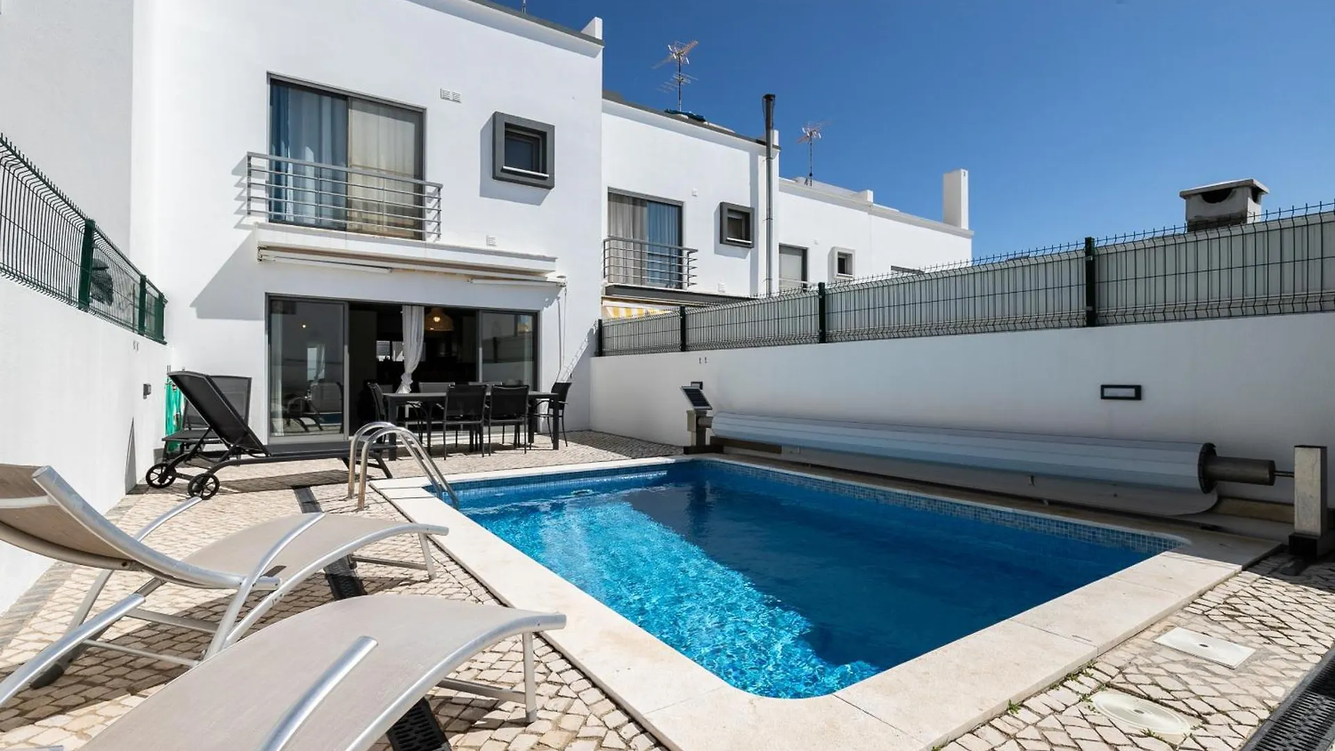 Villa Conchas By Algarvemanta Manta Rota